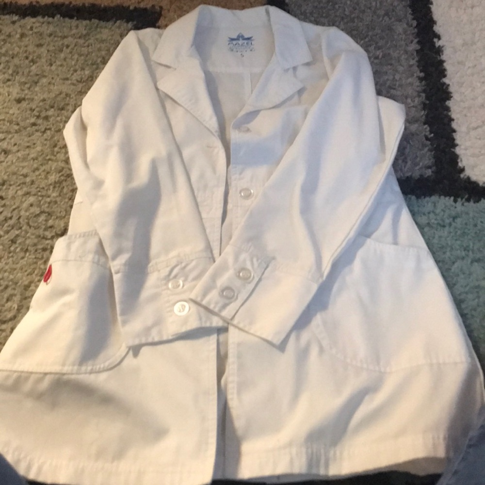 White scrub coat